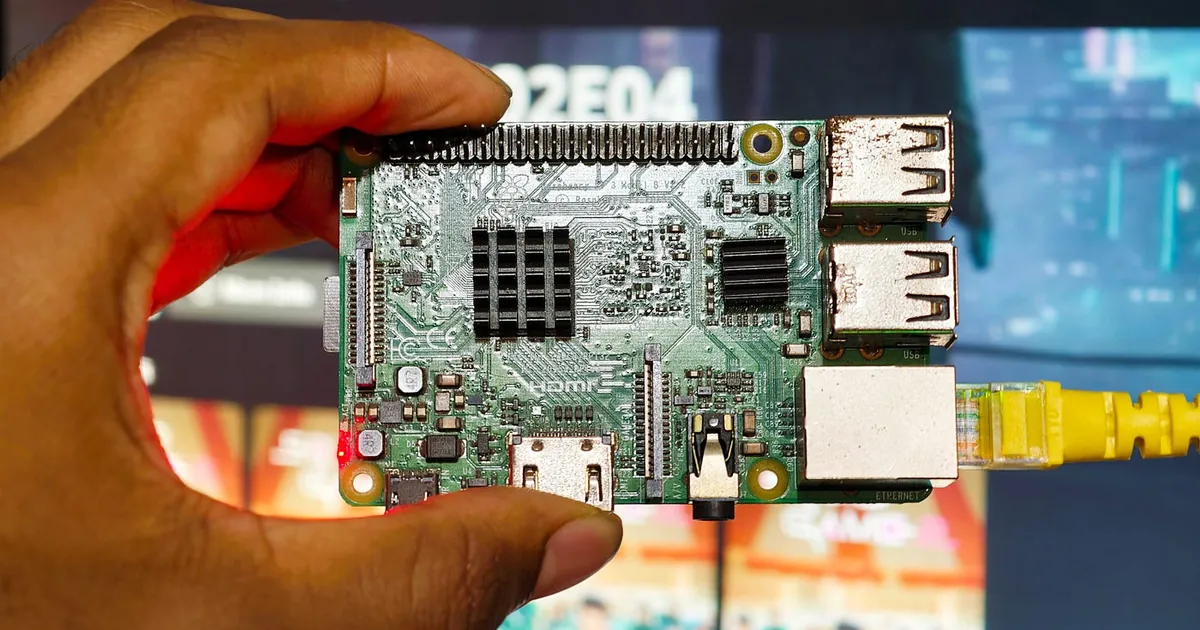 The Freeflix on Raspberry Pi (My Own Streaming Service)